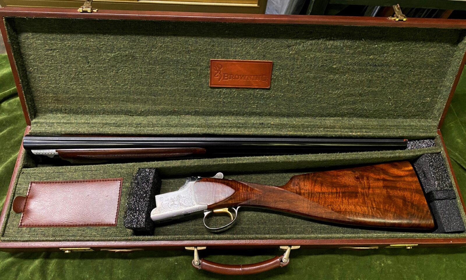 Browning B125